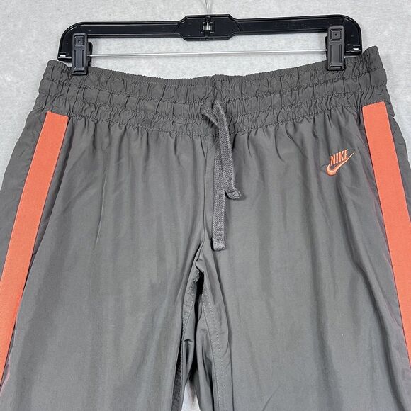 Vintage Nike Capri Track Pants Womens Size Medium Grey Tag Inseam 15 in - Picture 2 of 10